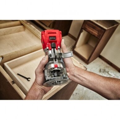 Akumuliatorinis frezeris Milwaukee M18 FTR8-0X 10