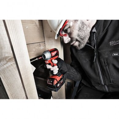 Akumuliatorinių įrankių komplektas Milwaukee M18 CBLPP2A-402C 6