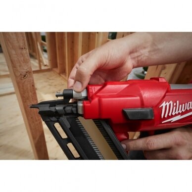 Akumuliatorinė viniakalė Milwaukee M18 FFN-502C 6