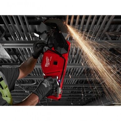 Akumuliatorinė betono pjaustyklė Milwaukee M18 FCOS230-121 4