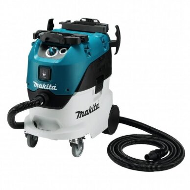 Dulkių siurblys MAKITA L klasė VC4210L su priedais